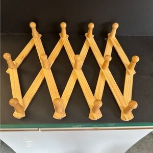 Vintage Wooden Peg Rack With 13 Hooks Expandable Wall Organizer For Home Storage